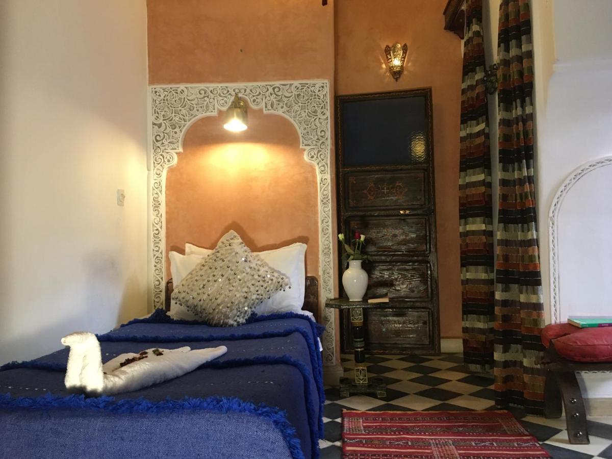 Riad Blue Berber マラケシュ エクステリア 写真